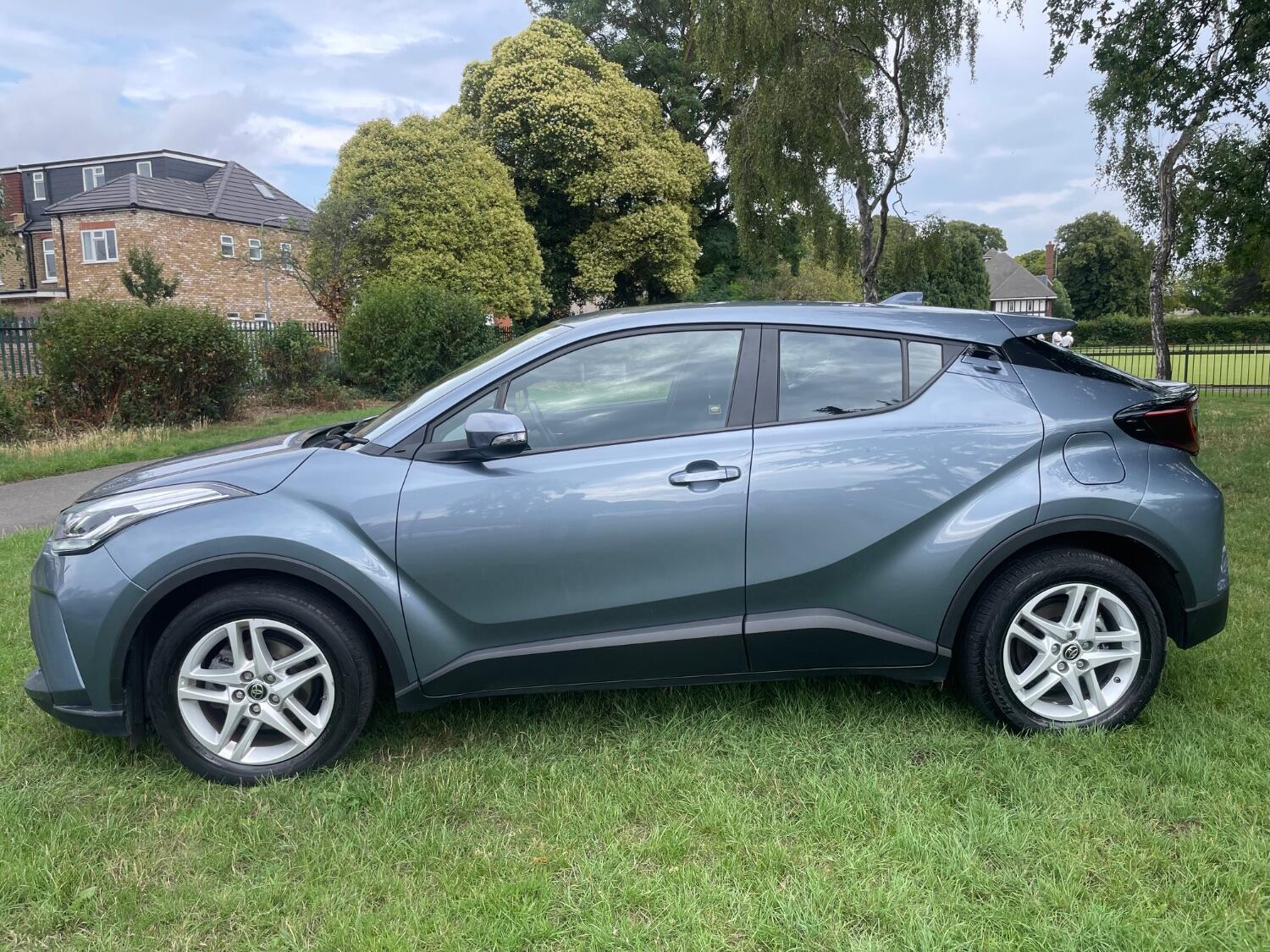 Used Toyota C-HR 2022 for sale - 76793529: Photo 10