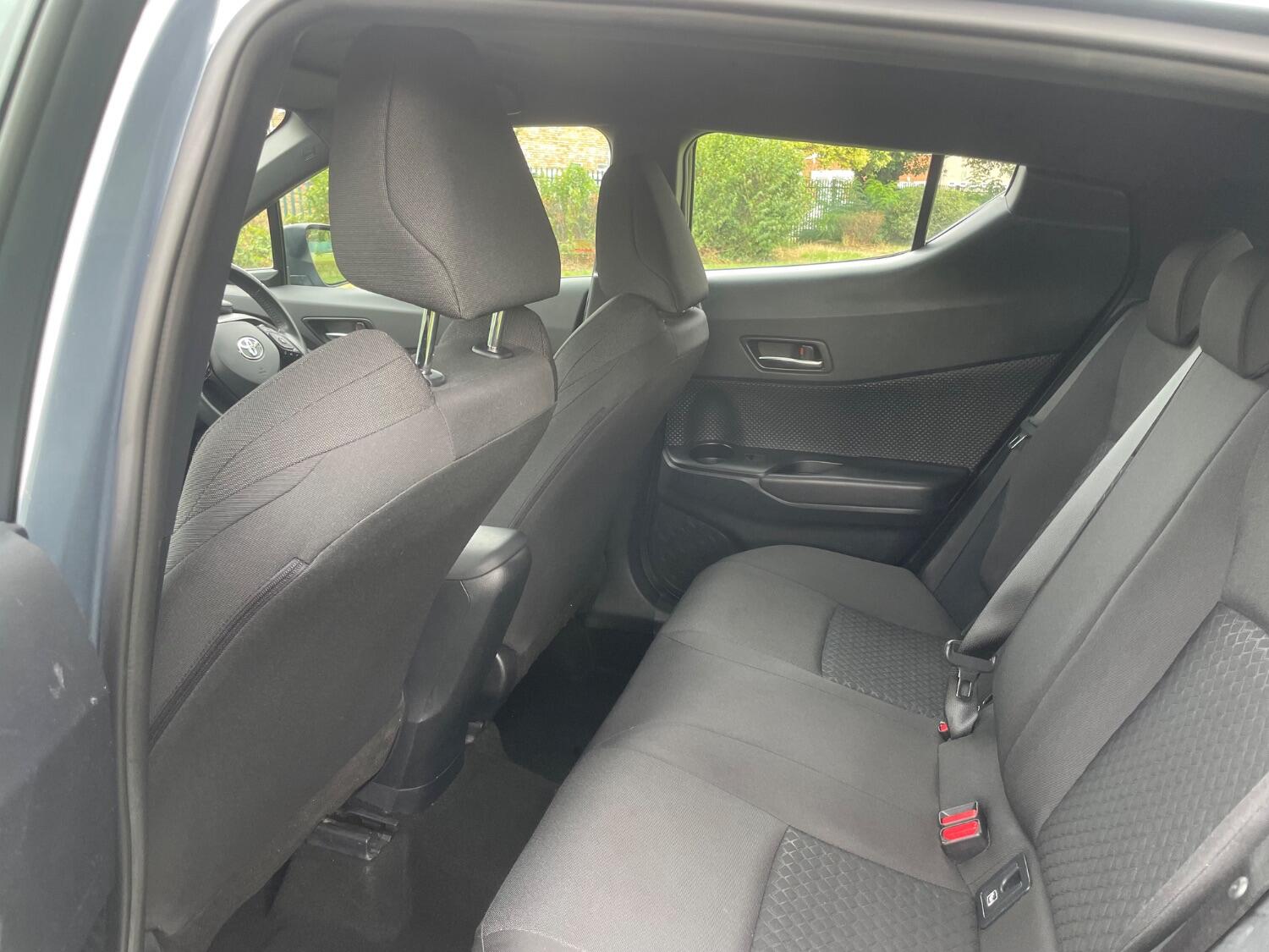 Used Toyota C-HR 2022 for sale - 76793529: Photo 16