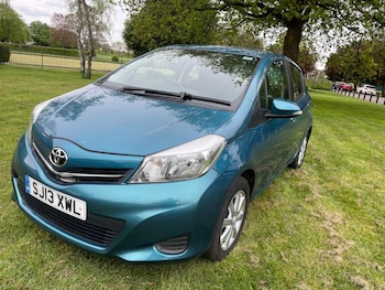 Used Toyota Yaris 2013 for sale - 78674043: Photo