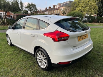 Used Ford Focus 2015 for sale - 75736021: Photo