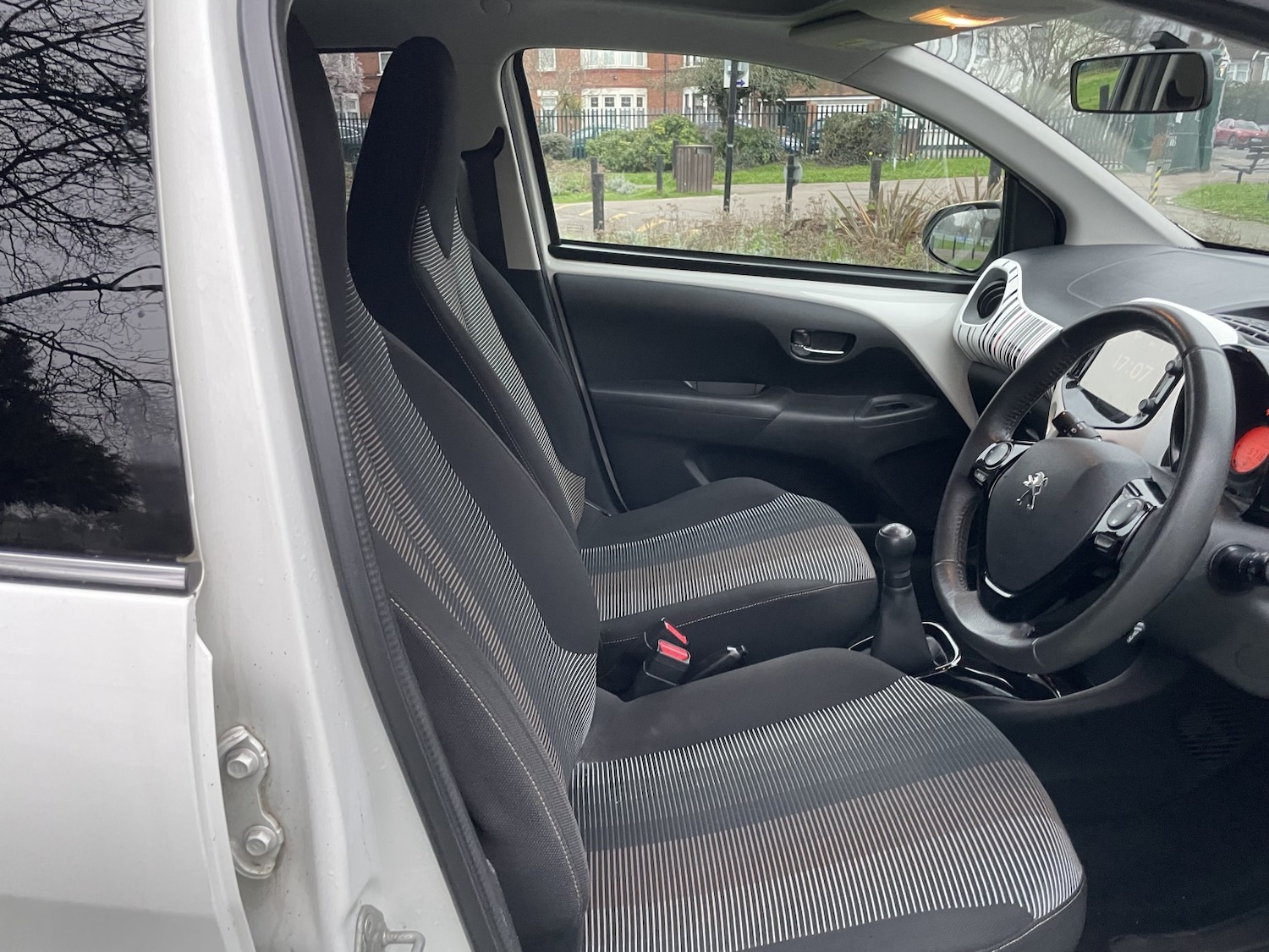 Used Peugeot 108 2014 for sale - 77796898: Photo 13