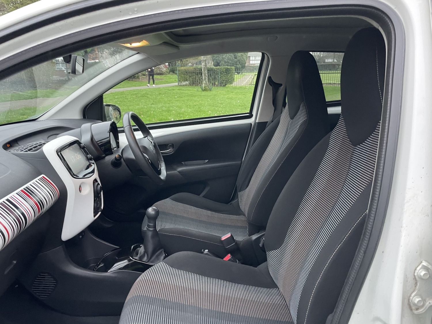 Used Peugeot 108 2014 for sale - 77796898: Photo 17