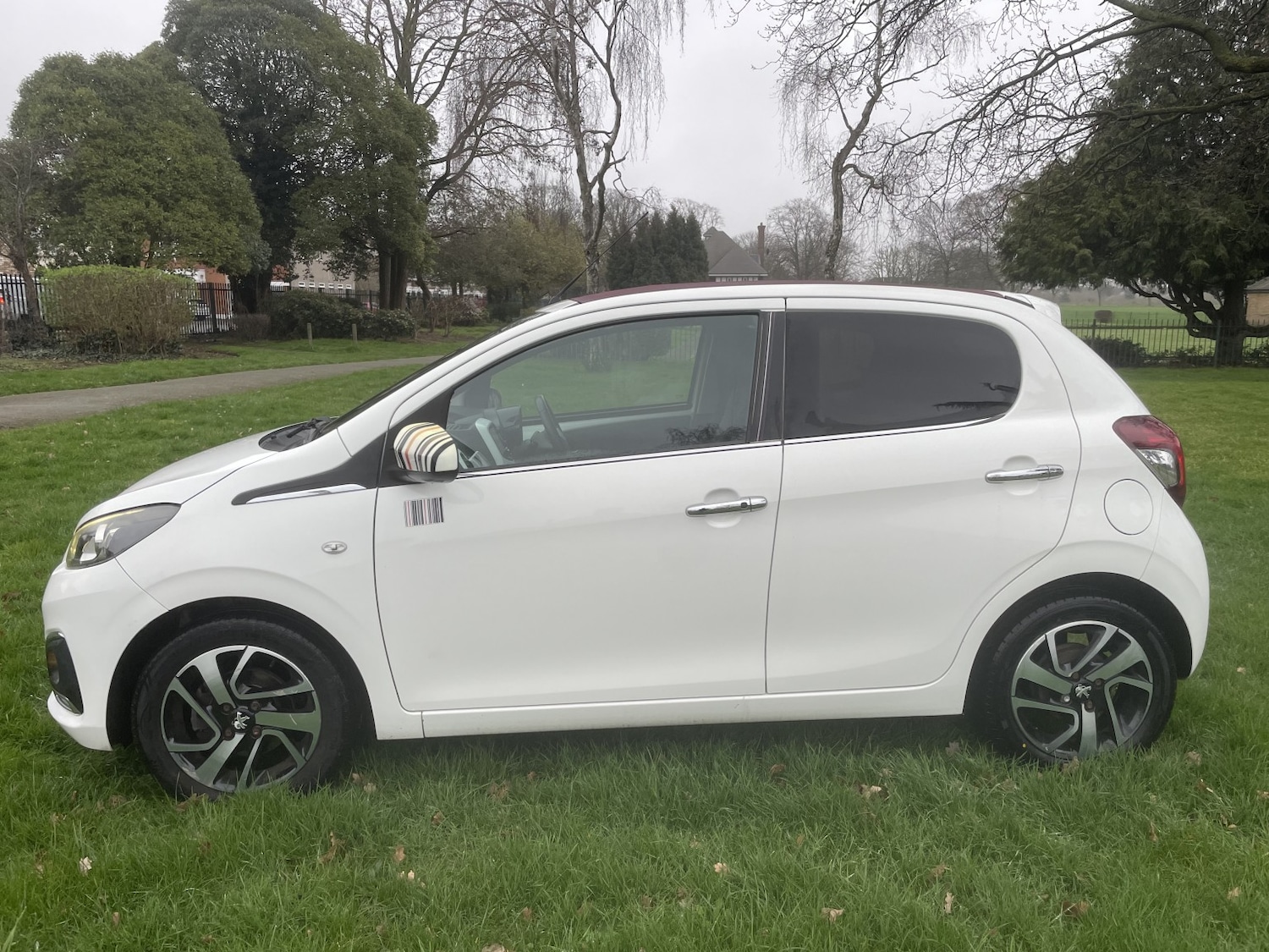 Used Peugeot 108 2014 for sale - 77796898: Photo 9