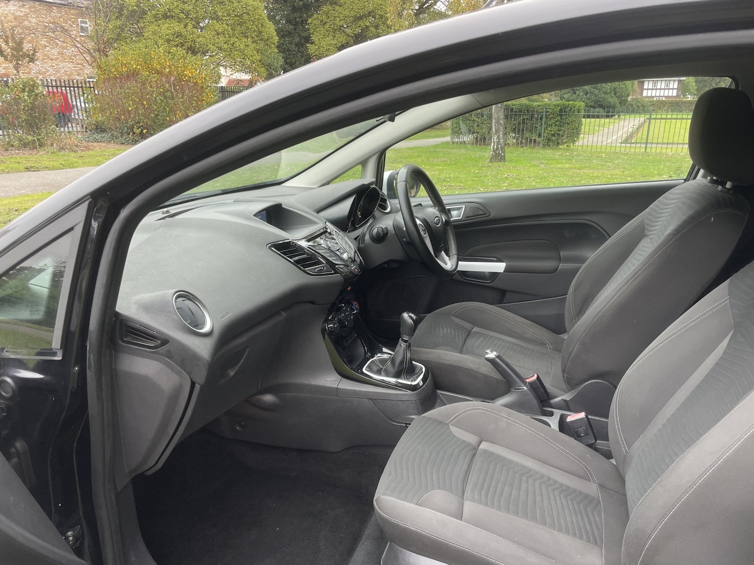 Used Ford Fiesta 2015 for sale - 76979538: Photo 10