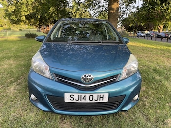 Used Toyota Yaris 2014 for sale - 78608256: Photo