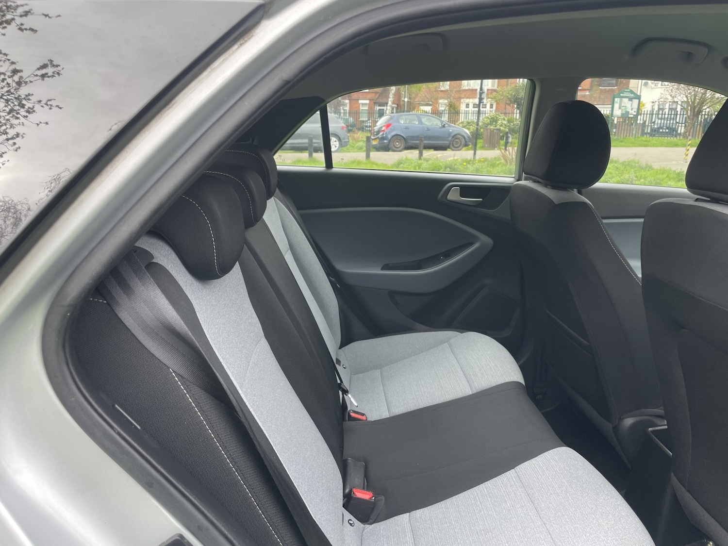 Used Hyundai i20 2015 for sale - 78141070: Photo 22