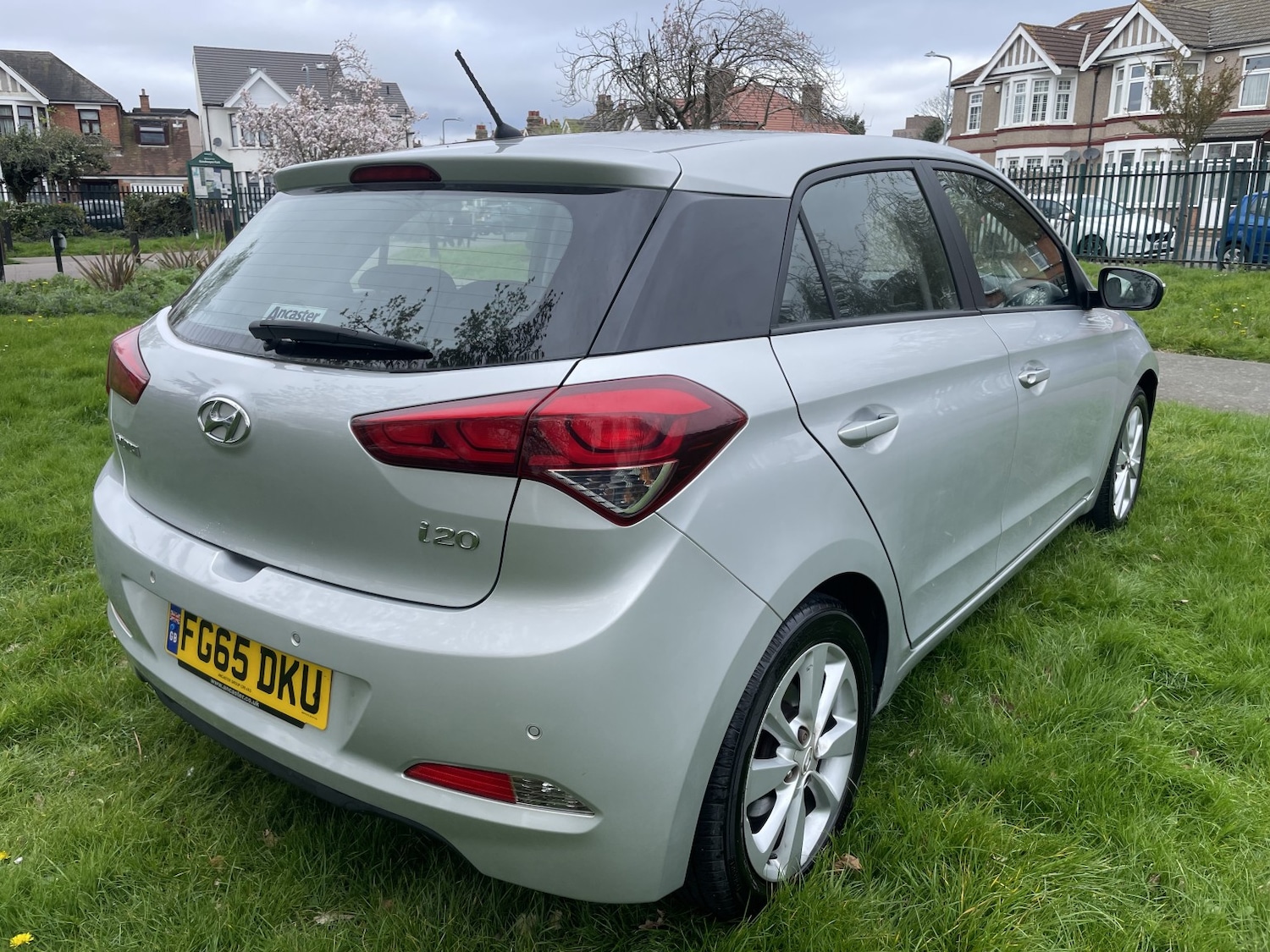 Used Hyundai i20 2015 for sale - 78141070: Photo 4