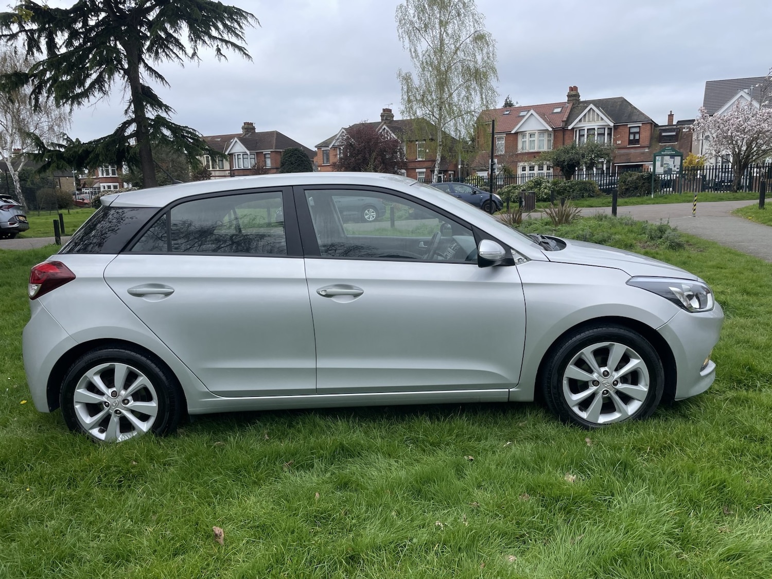 Used Hyundai i20 2015 for sale - 78141070: Photo 7