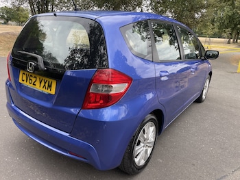 Used Honda Jazz 2012 for sale - 79283182: Photo