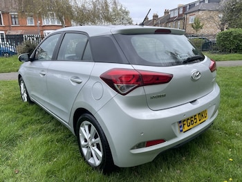 Used Hyundai i20 2015 for sale - 78932392: Photo