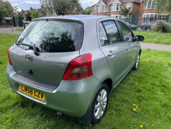 Used Toyota Yaris 2007 for sale - 74582344: Photo