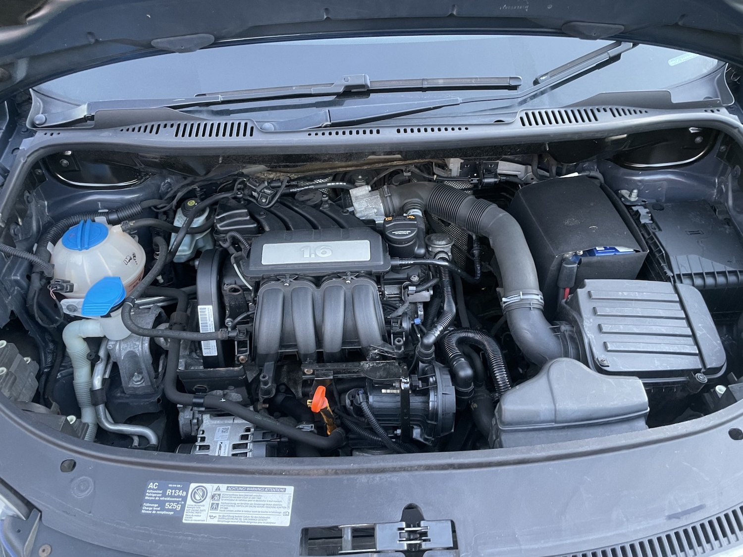 Used Volkswagen Touran 2009 for sale - 77164772: Photo 28