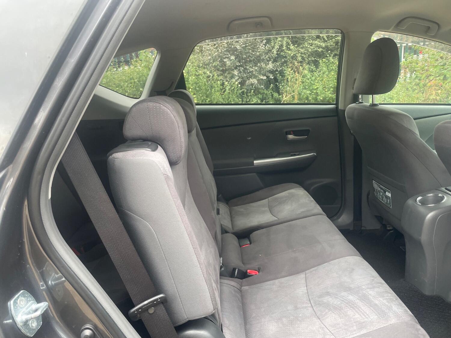 Used Toyota Prius+ 2022 for sale - 76793533: Photo 13