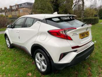 Used Toyota C-HR 2018 for sale - 73774066: Photo