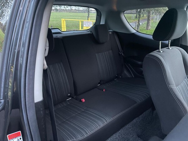 Used Suzuki Swift 2017 for sale - 69652428: Photo 12