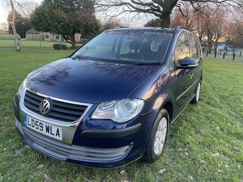Used Volkswagen Touran 2009 for sale - 78932422: Photo