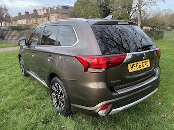 Used Mitsubishi Outlander 2016 for sale - 78236227: Photo