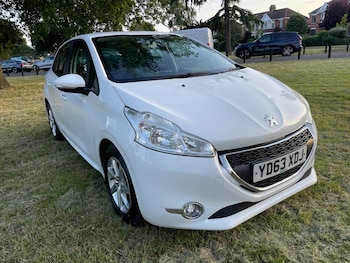2013 - 1.2 VTi Active 5-Door