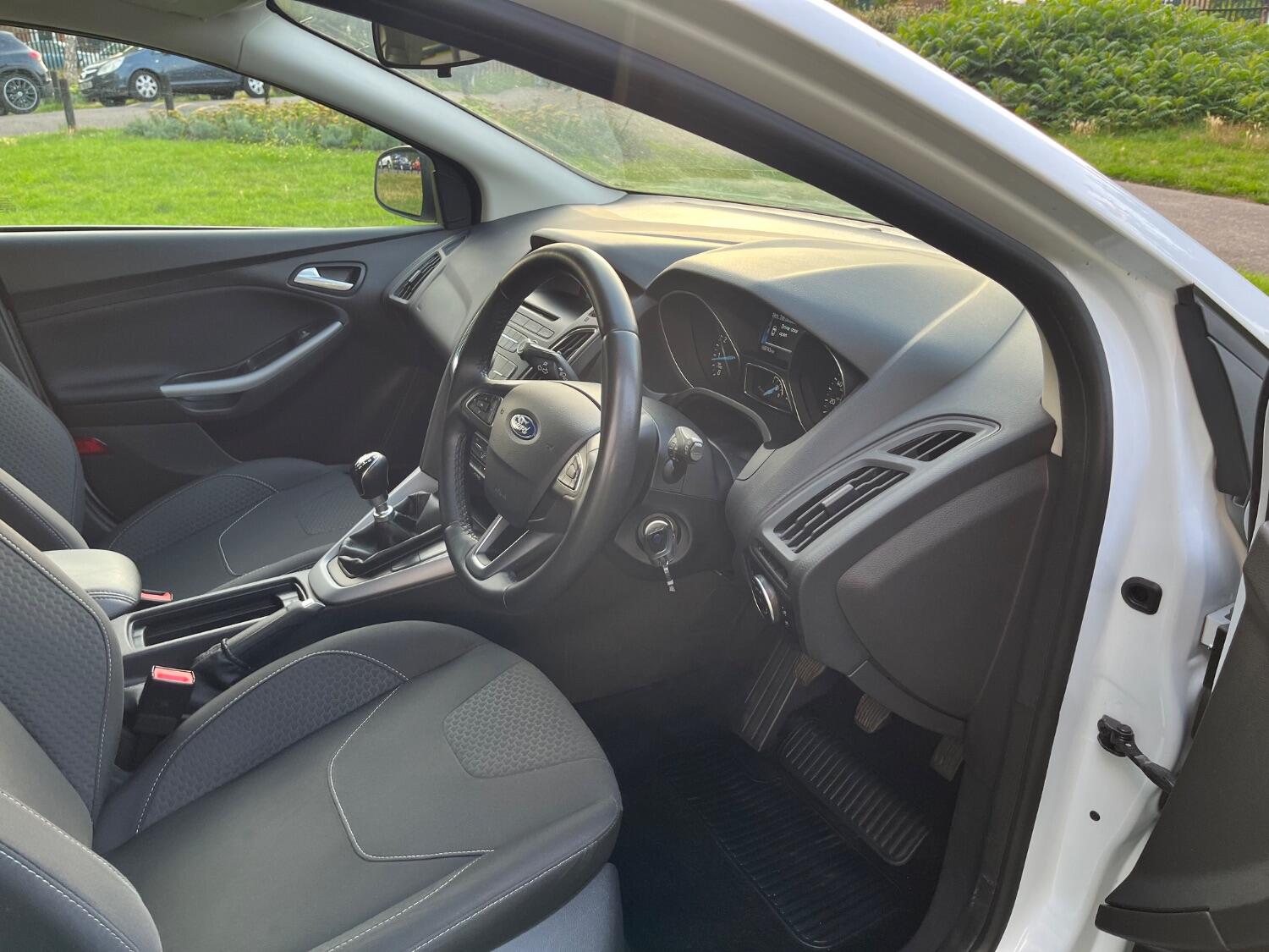 Used Ford Focus 2015 for sale - 76793528: Photo 10