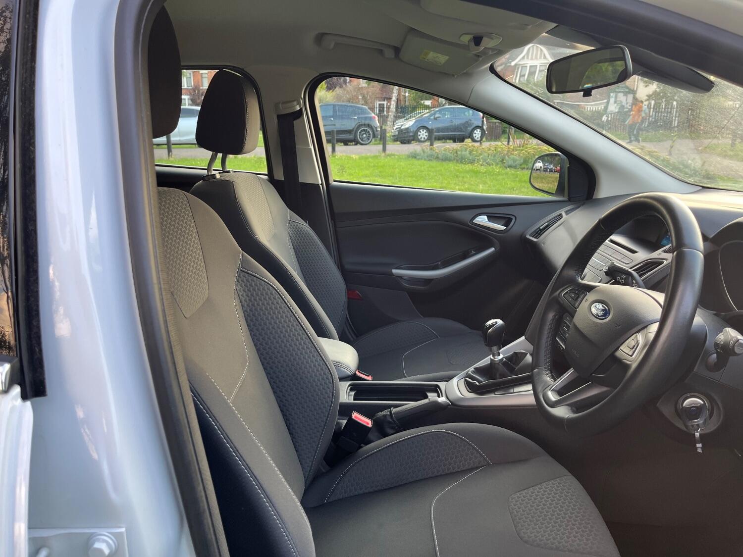 Used Ford Focus 2015 for sale - 76793528: Photo 13