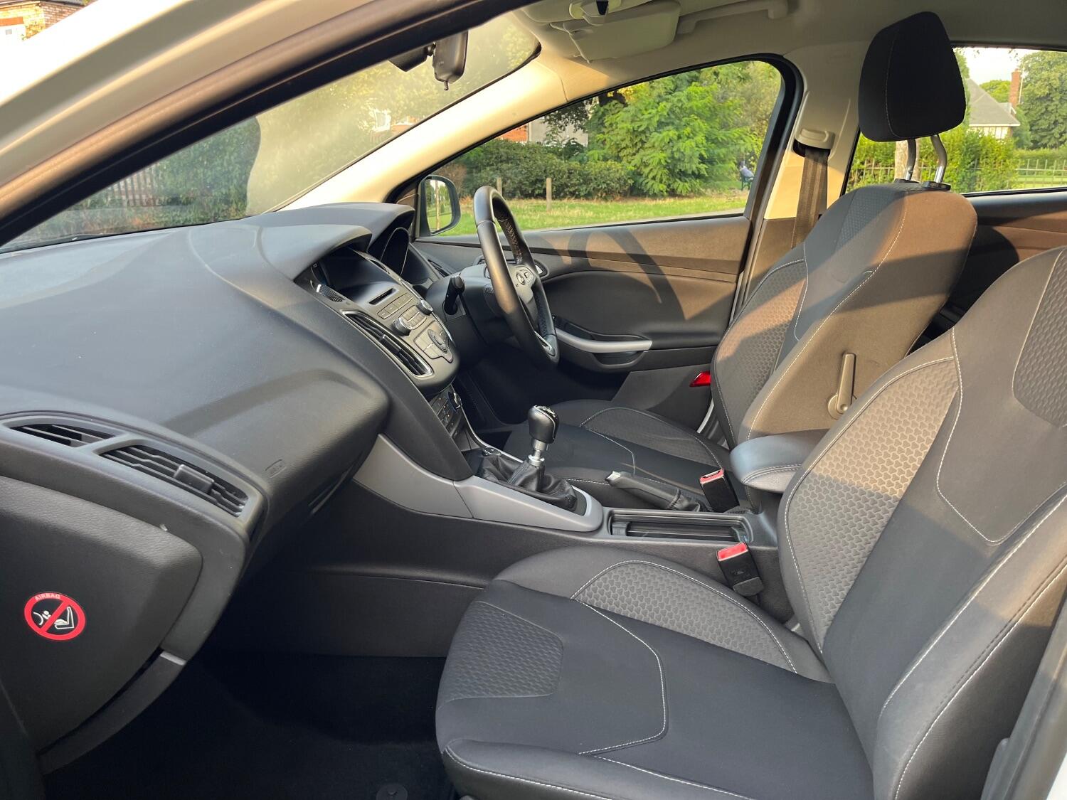 Used Ford Focus 2015 for sale - 76793528: Photo 18