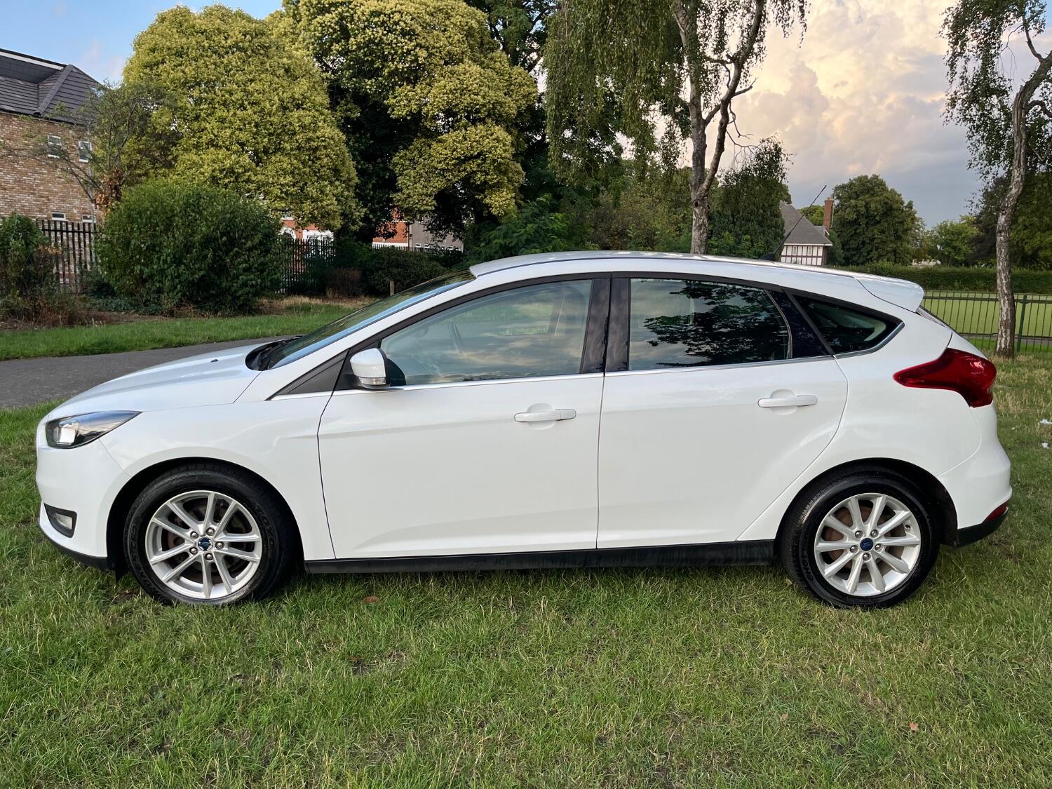 Used Ford Focus 2015 for sale - 76793528: Photo 7