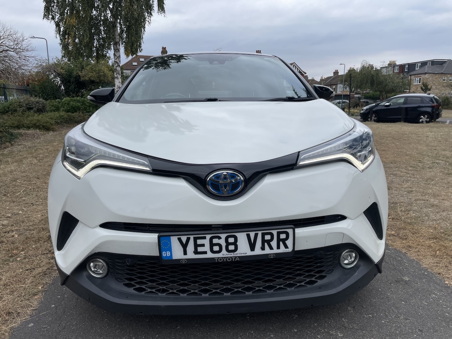 Used Toyota C-HR 2018 for sale - 76205651: Photo 1