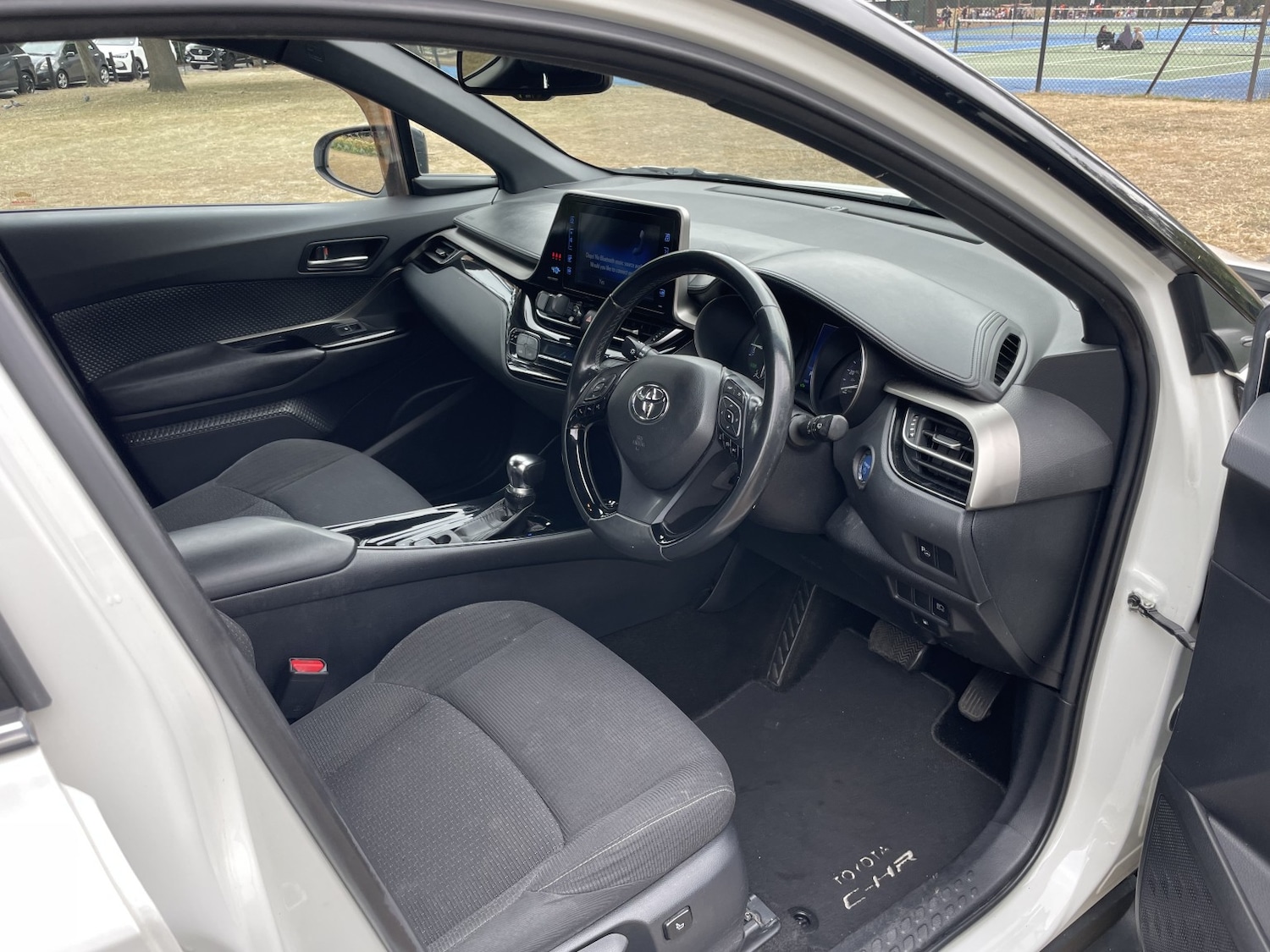 Used Toyota C-HR 2018 for sale - 76205651: Photo 17