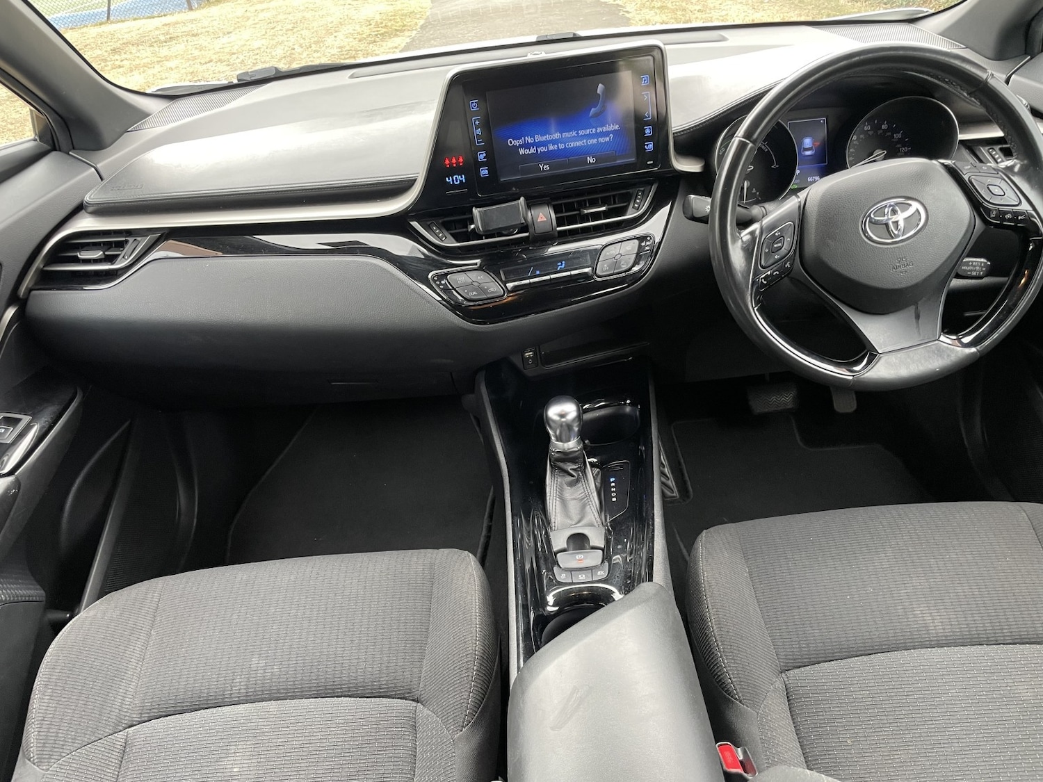 Used Toyota C-HR 2018 for sale - 76205651: Photo 20