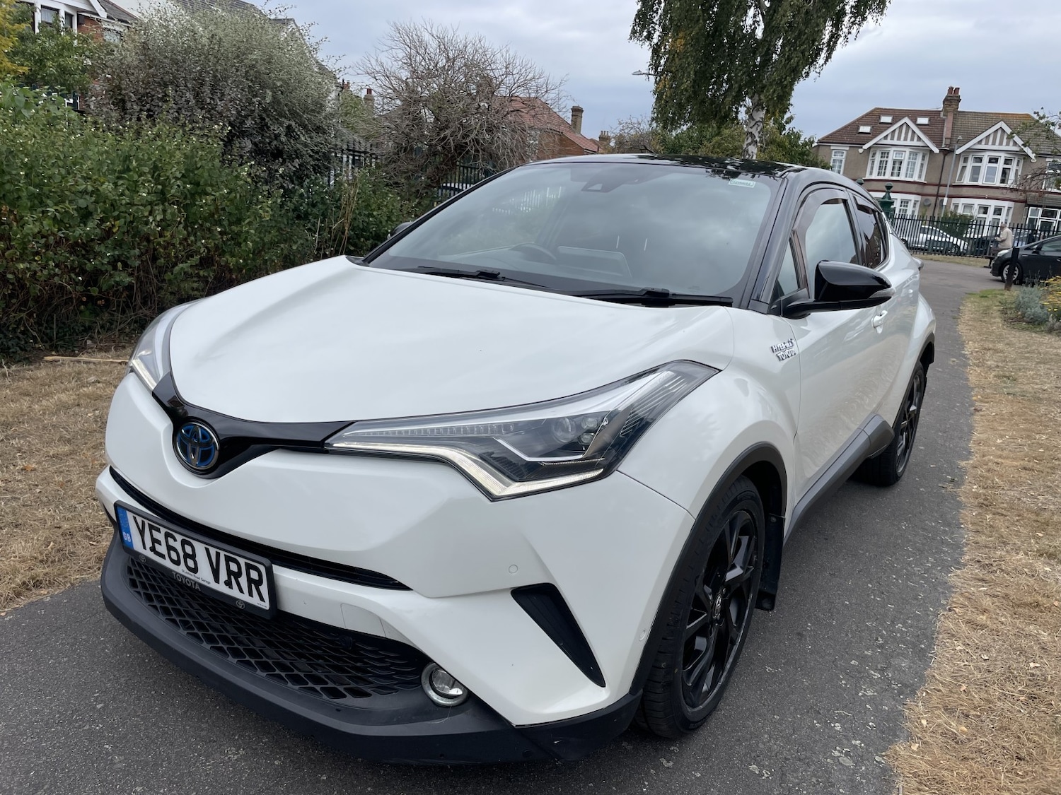 Used Toyota C-HR 2018 for sale - 76205651: Photo 4