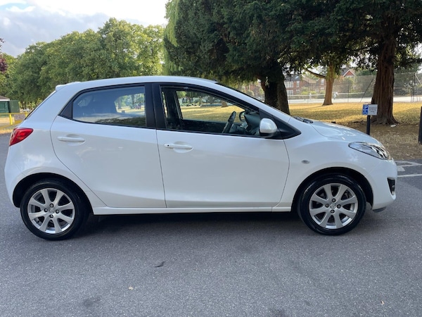 Used Mazda Mazda2 2012 for sale - 75173378: Photo 6