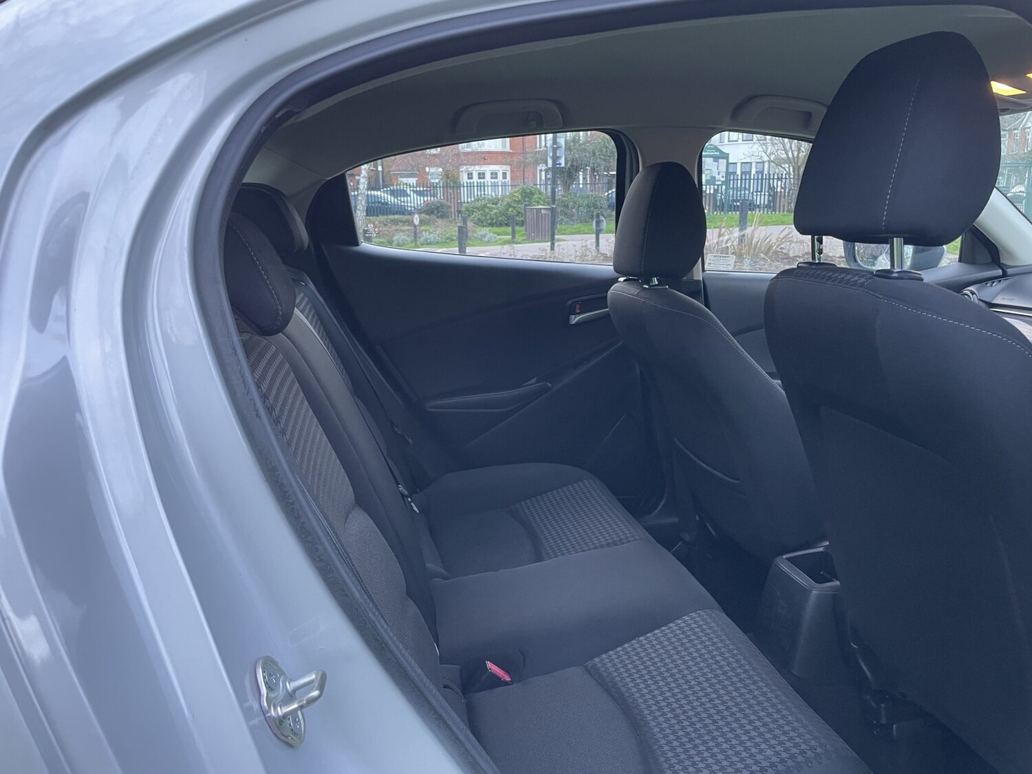 Used Mazda Mazda2 2019 for sale - 77830105: Photo 14