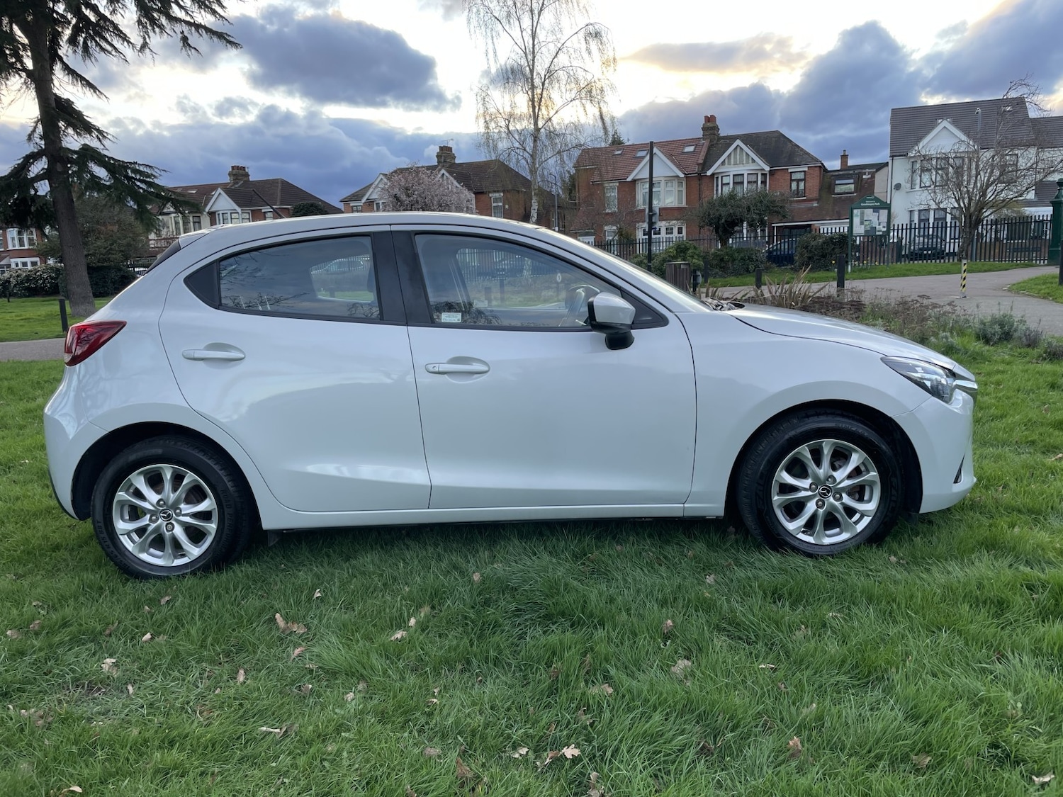 Used Mazda Mazda2 2019 for sale - 77830105: Photo 7