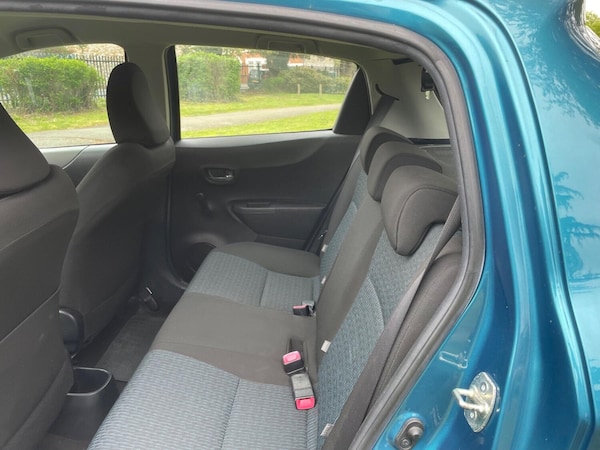 Used Toyota Yaris 2013 for sale - 74488757: Photo 12