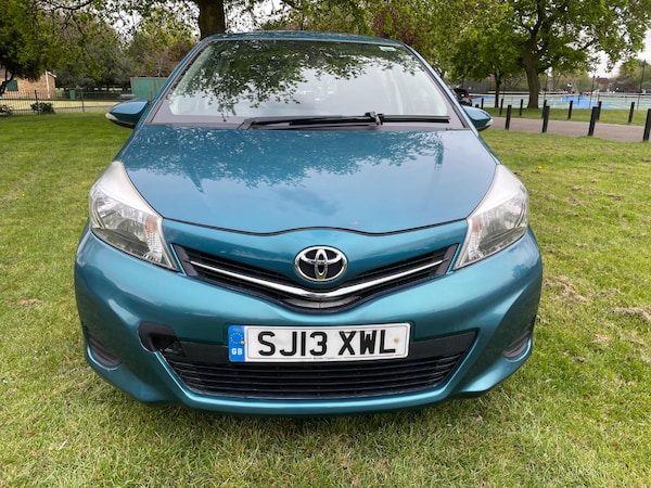 Used Toyota Yaris 2013 for sale - 74488757: Photo 5