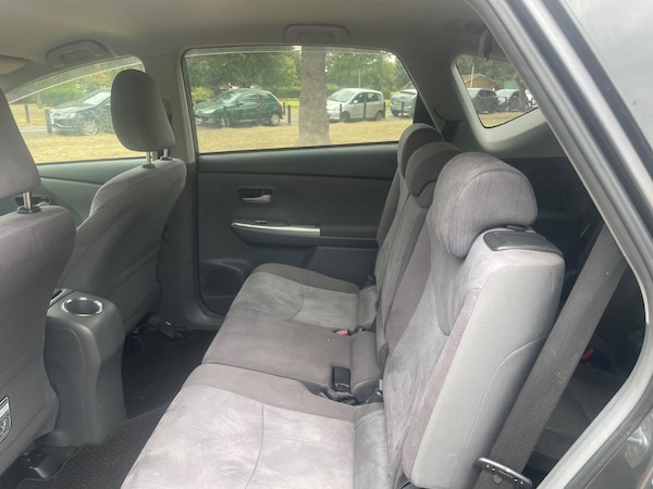Used Toyota Prius+ 2022 for sale - 75731313: Photo 17