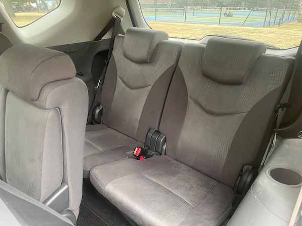 Used Toyota Prius+ 2022 for sale - 75731313: Photo 19