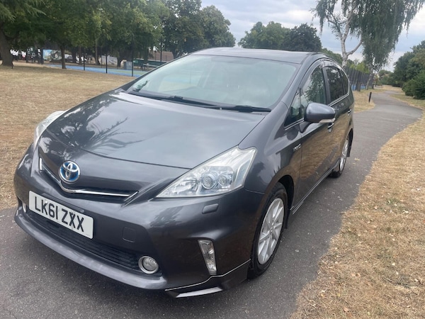 Used Toyota Prius+ 2022 for sale - 75731313: Photo 3