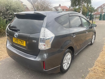 Used Toyota Prius 2011 for sale - 75731313: Photo