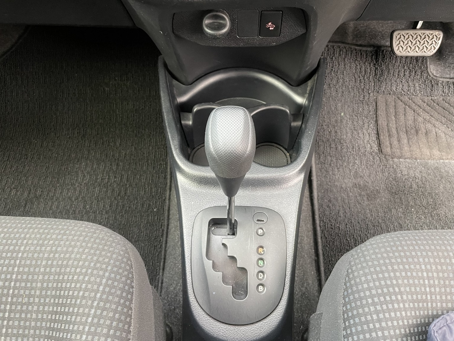 Used Toyota Yaris 2018 for sale - 76777021: Photo 27