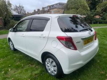 Used Toyota Yaris 2013 for sale - 72794128: Photo