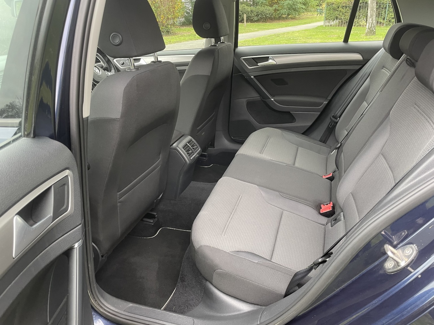 Used Volkswagen Golf 2015 for sale - 76974322: Photo 11