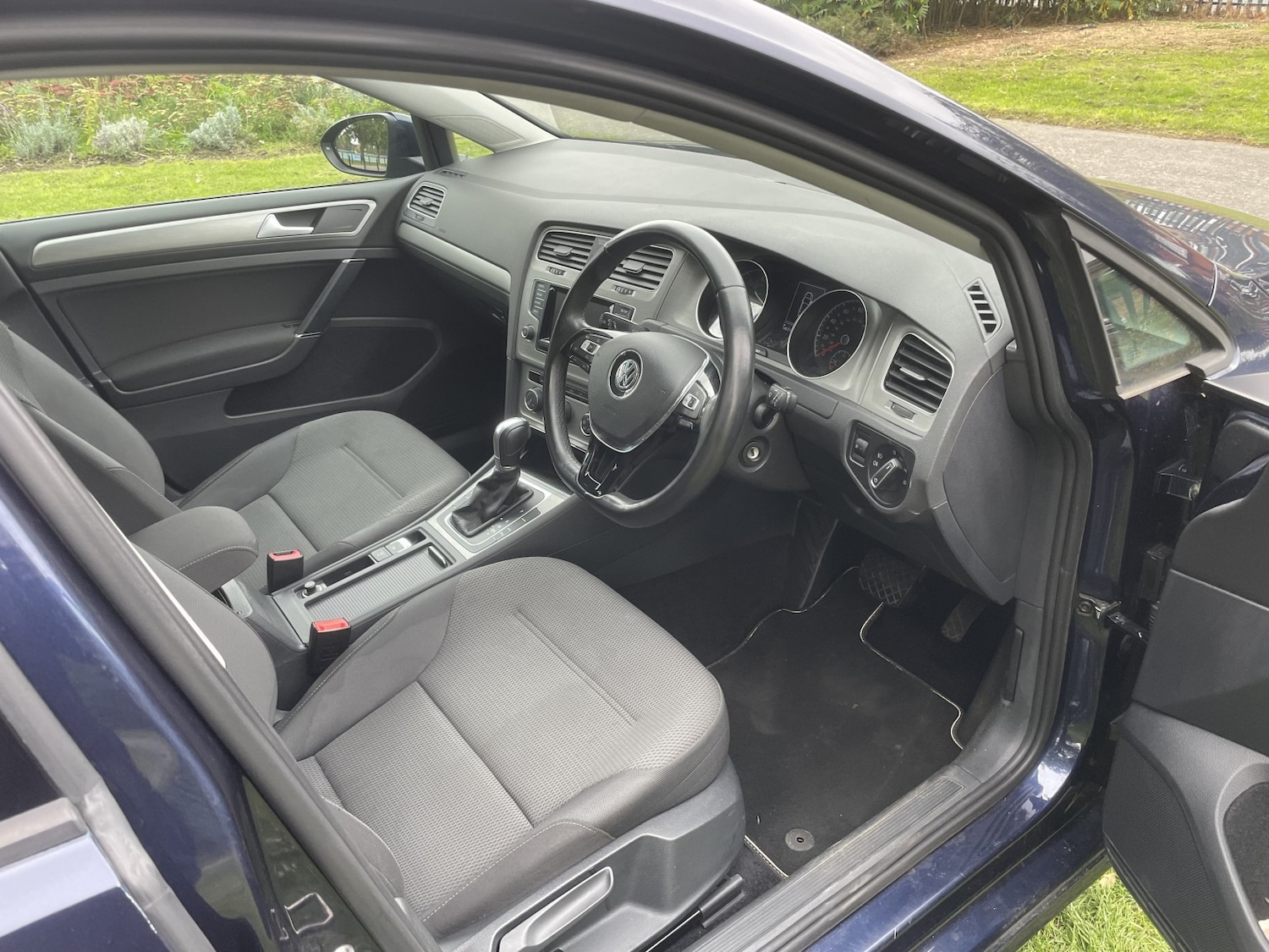 Used Volkswagen Golf 2015 for sale - 76974322: Photo 15