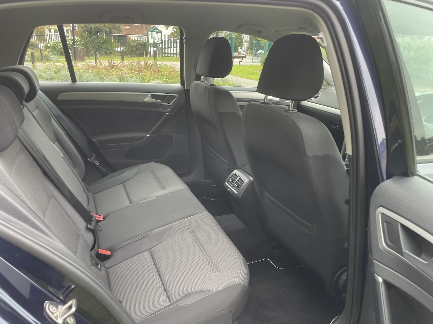 Used Volkswagen Golf 2015 for sale - 76974322: Photo 17