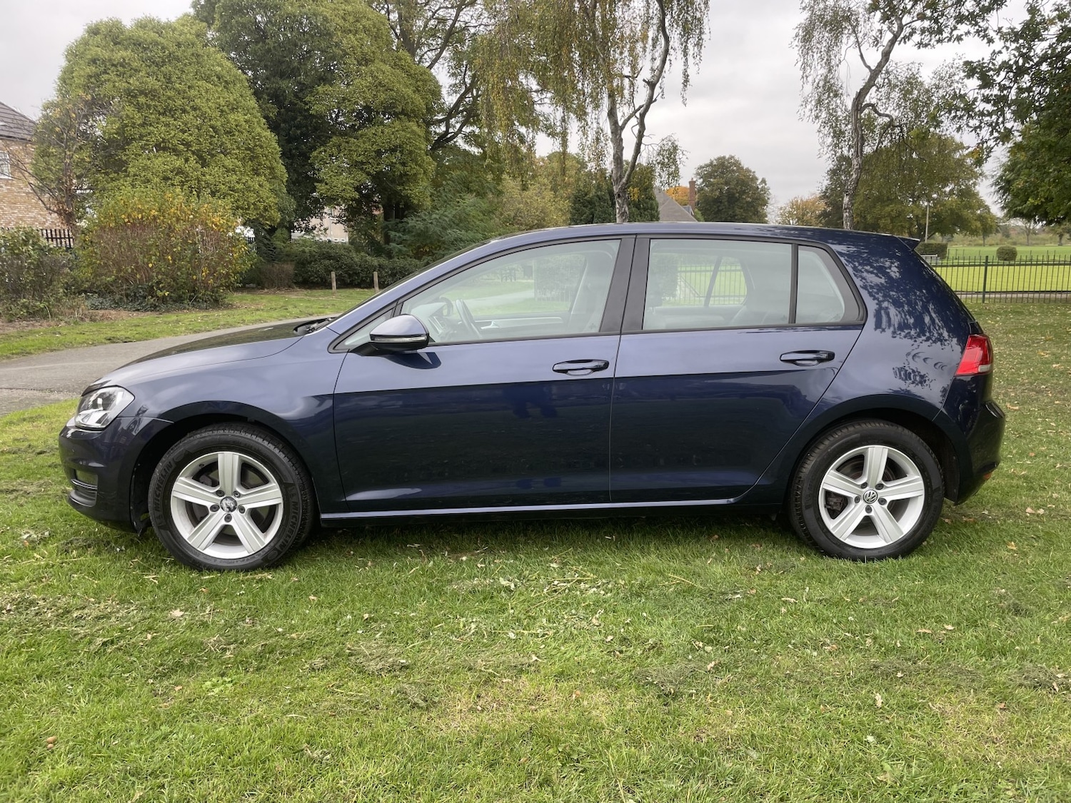 Used Volkswagen Golf 2015 for sale - 76974322: Photo 9