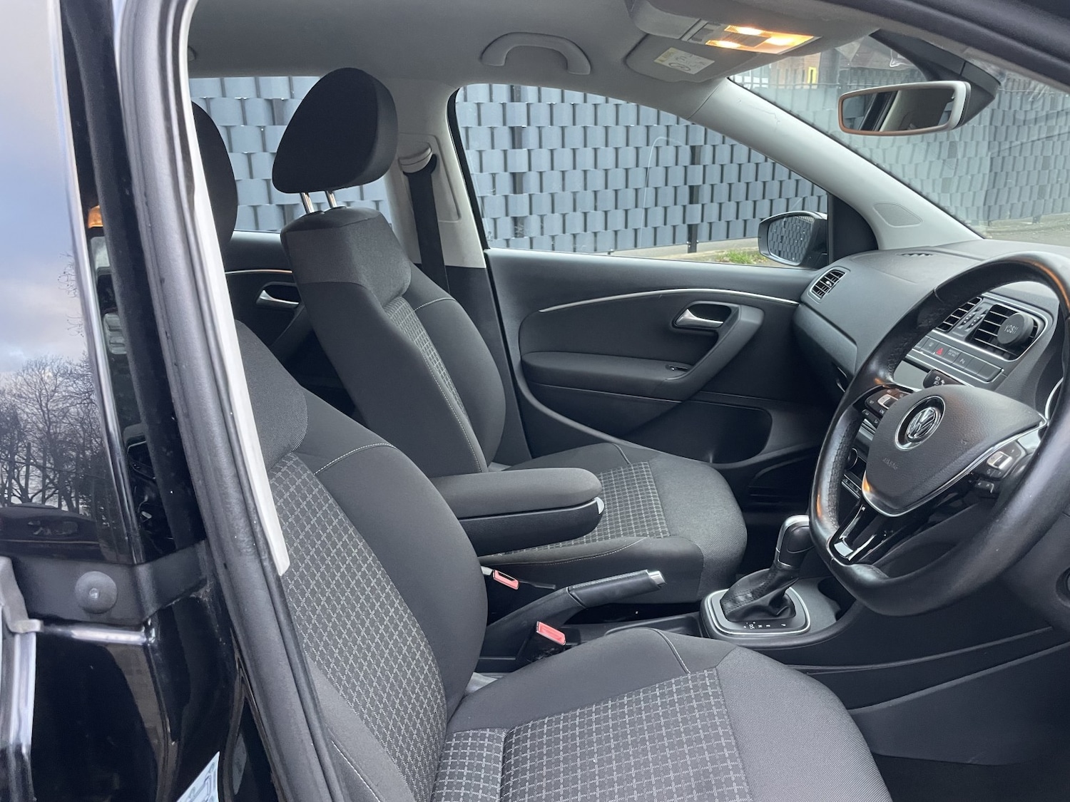 Used Volkswagen Polo 2014 for sale - 77053718: Photo 19