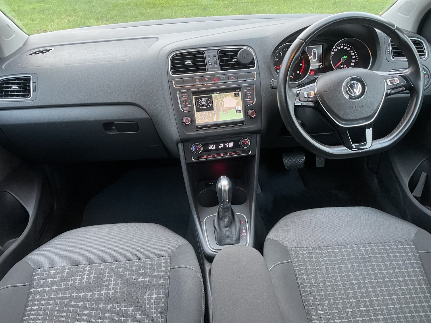 Used Volkswagen Polo 2014 for sale - 77053718: Photo 25