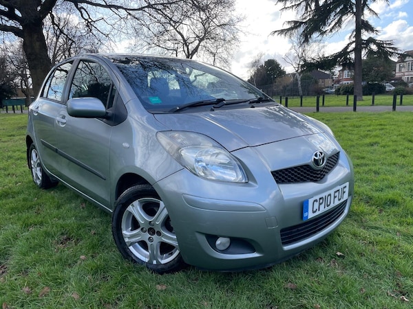 Used Toyota Yaris 2010 for sale - 73915330: Photo 1