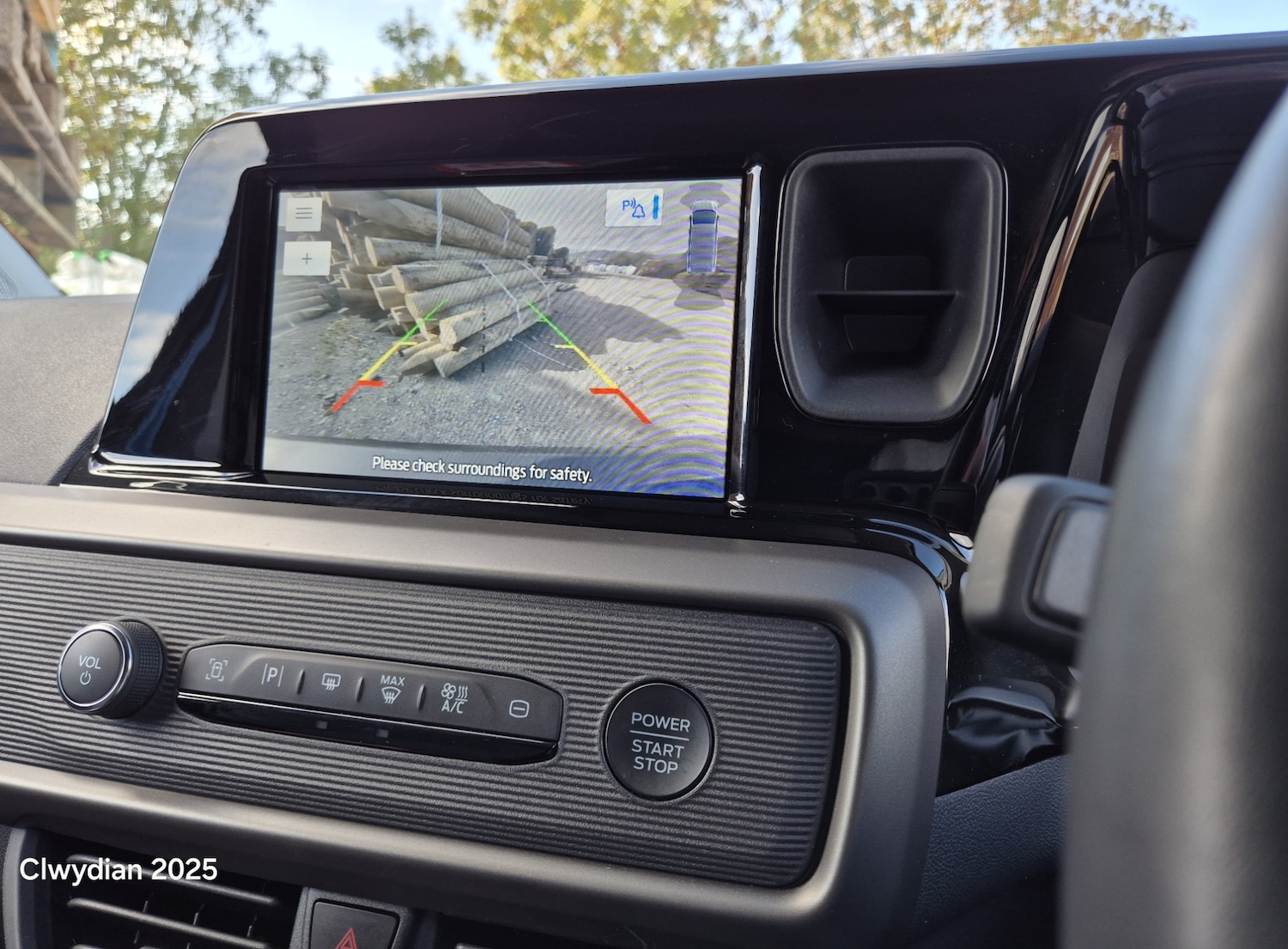 Used Ford Transit Courier 2024 for sale - 76096954: Photo 15