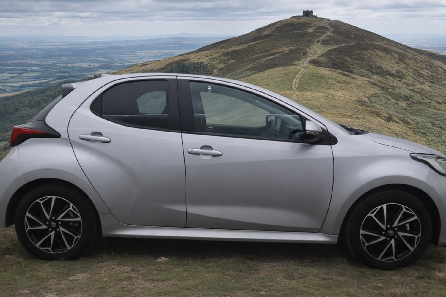 Used Toyota Yaris 2023 for sale - 77988806: Photo 3